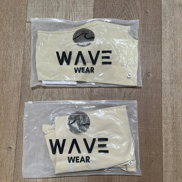 NWT Wave Wear Riviera Set - Picture 2 of 2